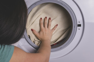 Praní prádla před zásahem